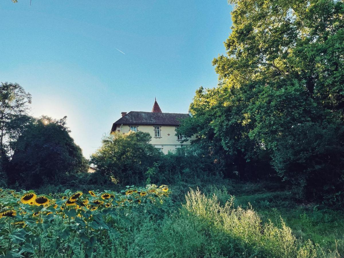 Petit Chateau Le Piot Bed and Breakfast Fleurance Eksteriør billede
