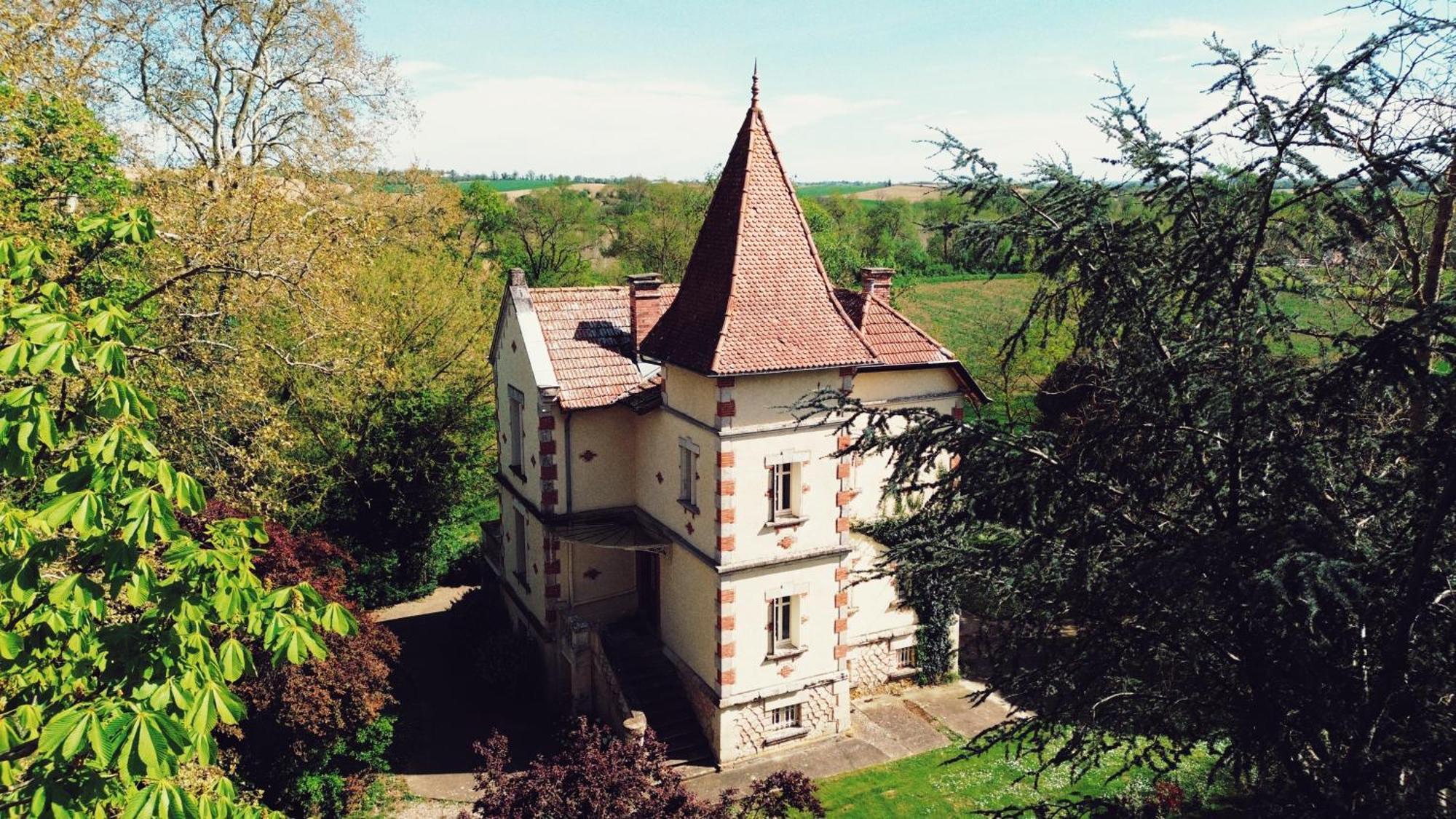 Petit Chateau Le Piot Bed and Breakfast Fleurance Eksteriør billede